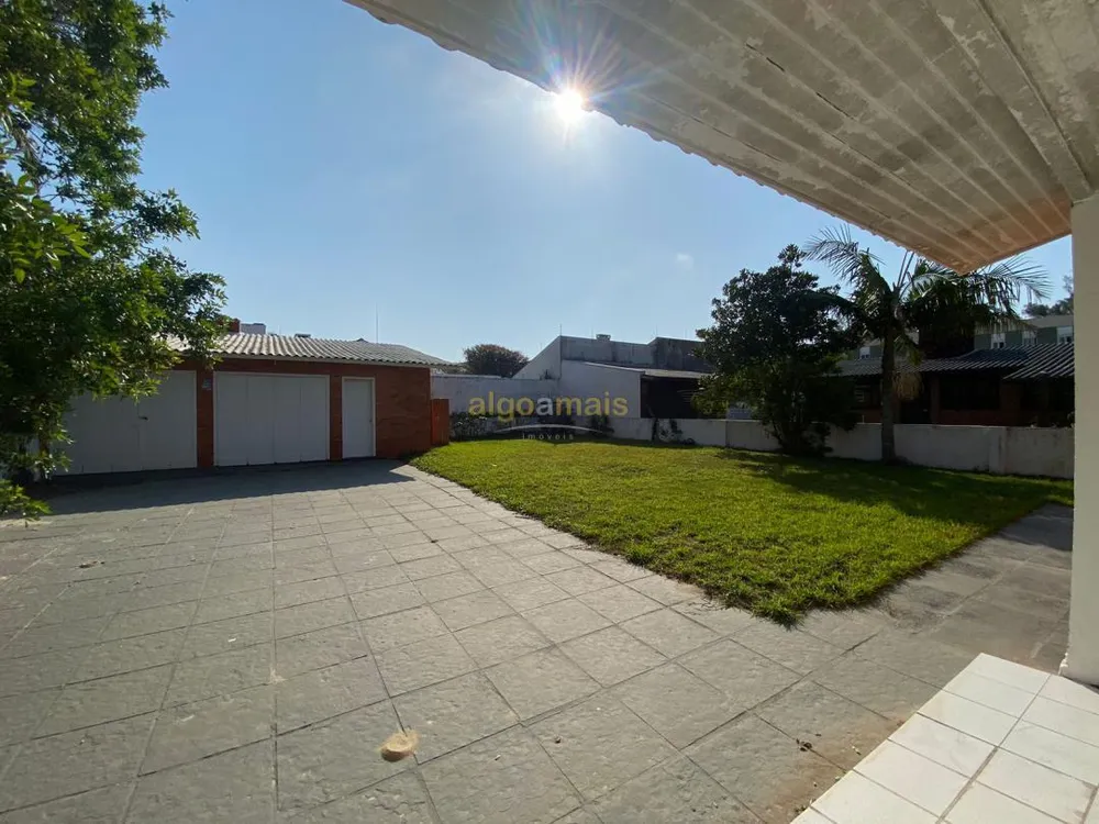 Casa, 4 quartos, 138 m² - Foto 2