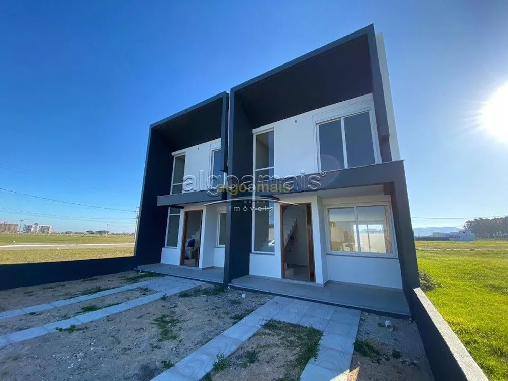 Casa, 3 quartos, 122 m² - Foto 1