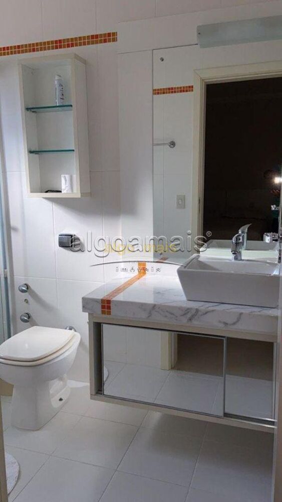 Casa de Condomínio à venda com 5 quartos, 300m² - Foto 6