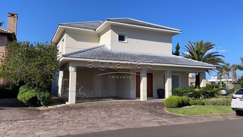 Casa de Condomínio à venda com 5 quartos, 300m² - Foto 1