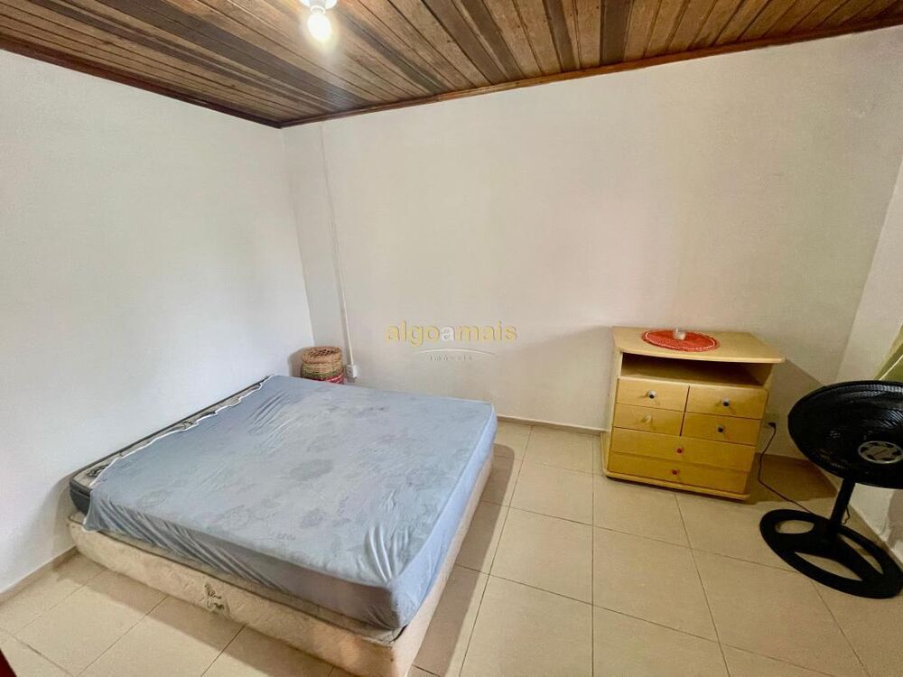 Casa à venda com 3 quartos, 110m² - Foto 25