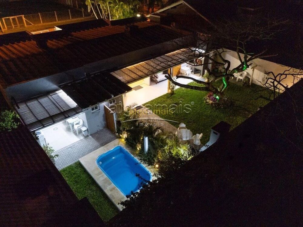 Casa, 5 quartos, 220 m² - Foto 28