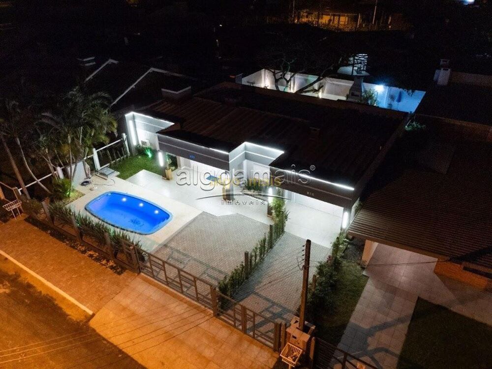 Casa, 5 quartos, 220 m² - Foto 18
