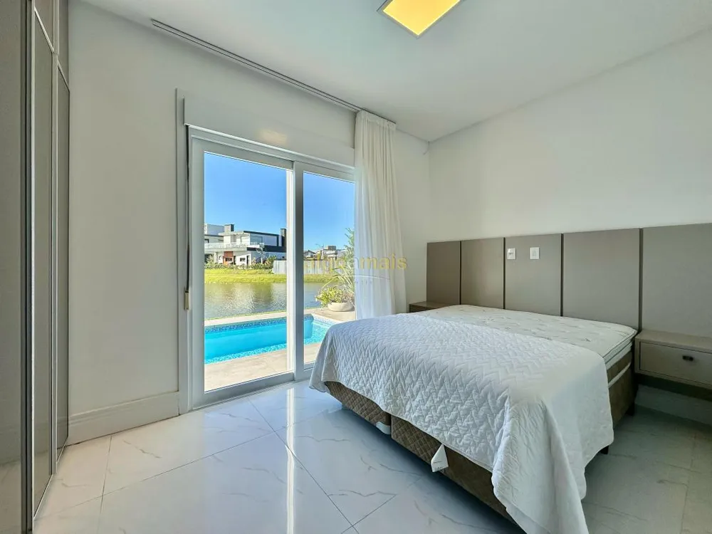 Casa, 5 quartos, 223 m² - Foto 13