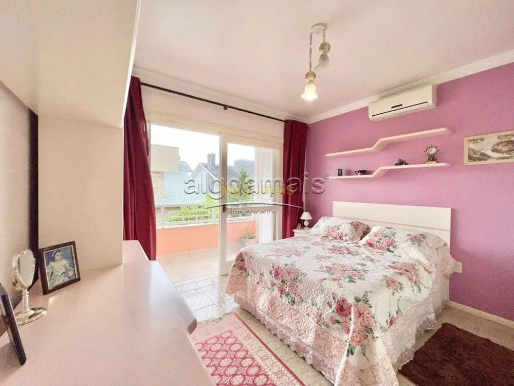 Casa, 3 quartos, 210 m² - Foto 2