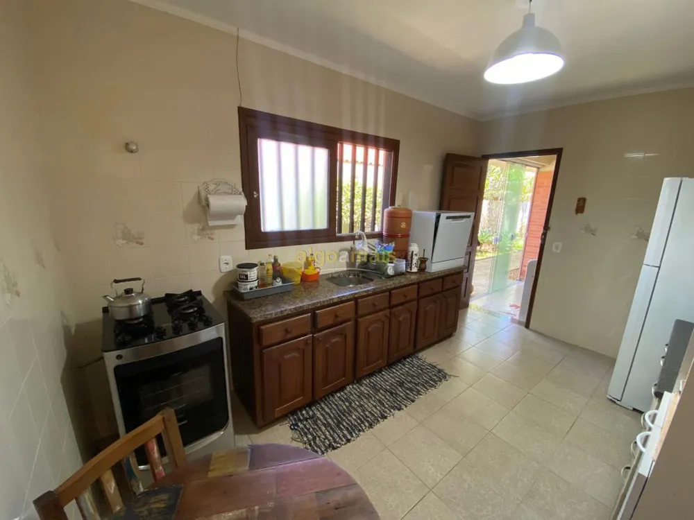 Casa, 3 quartos, 172 m² - Foto 1