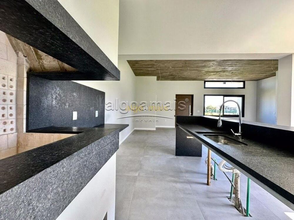 Casa de Condomínio à venda com 4 quartos, 168m² - Foto 13