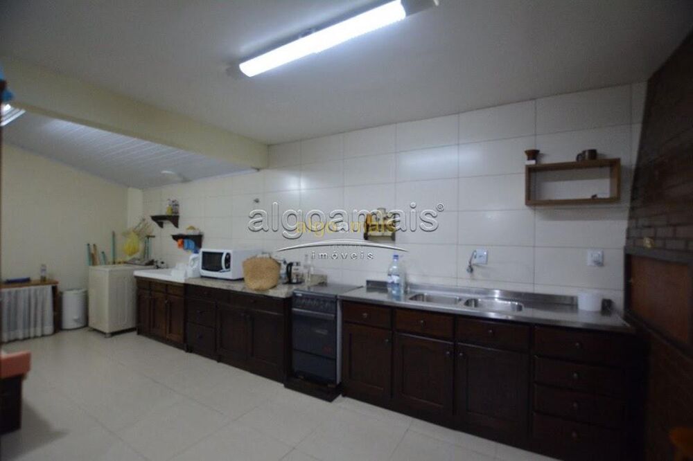 Casa, 3 quartos, 204 m² - Foto 6