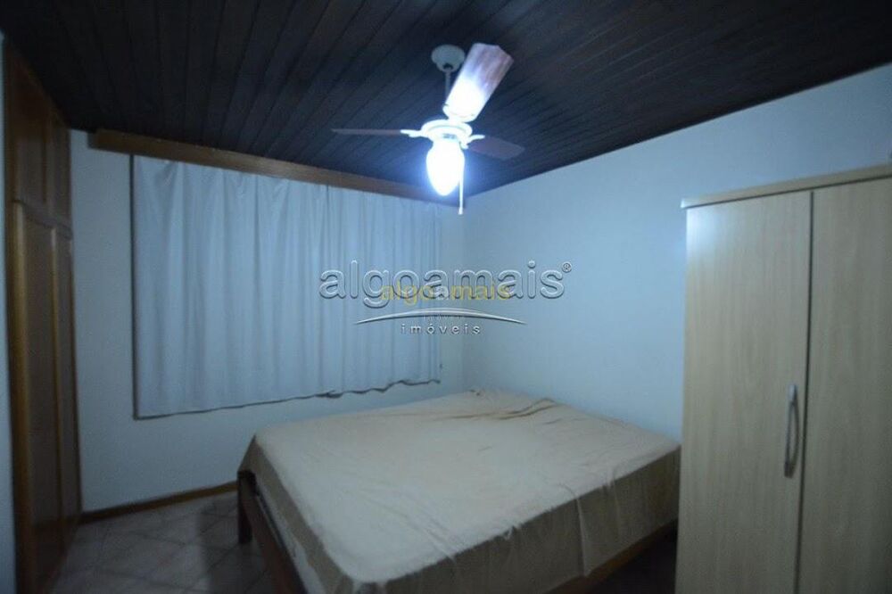 Casa, 3 quartos, 204 m² - Foto 15