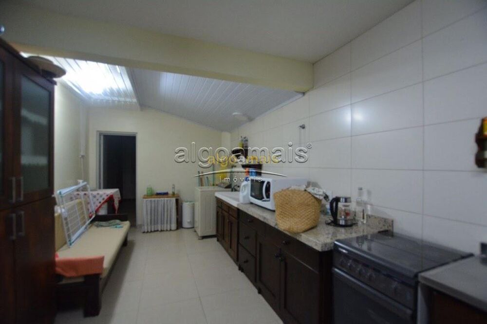 Casa, 3 quartos, 204 m² - Foto 5