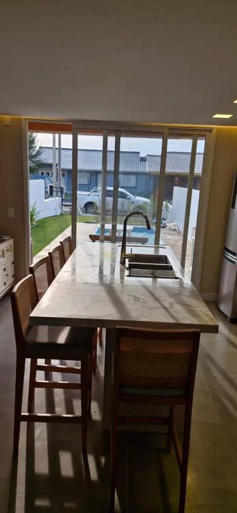 Casa, 4 quartos, 222 m² - Foto 3