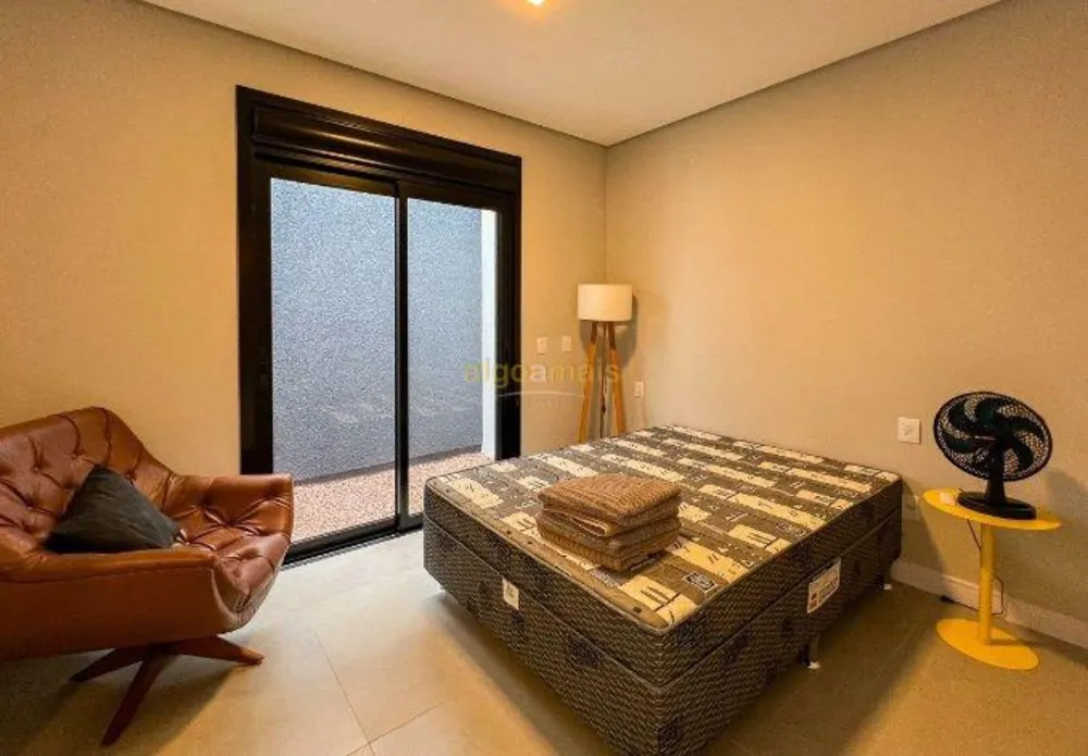 Casa, 3 quartos, 250 m² - Foto 10