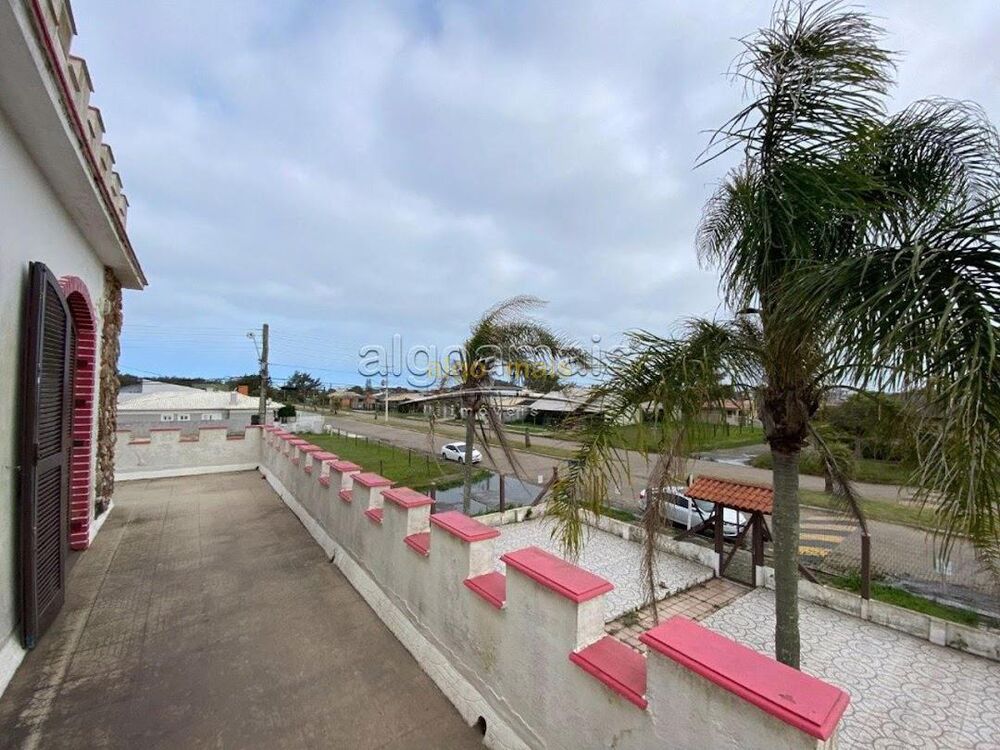Casa, 4 quartos, 15 m² - Foto 1