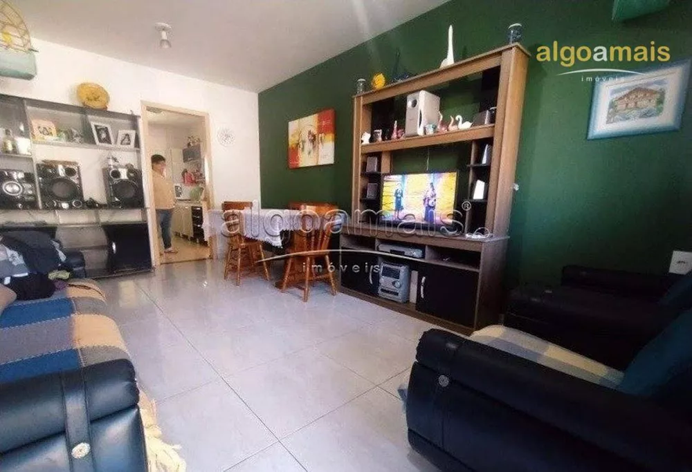 Casa à venda com 2 quartos, 90m² - Foto 2