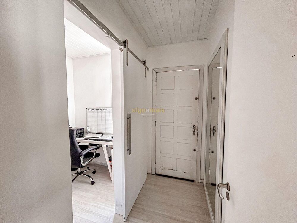 Casa, 4 quartos, 210 m² - Foto 3