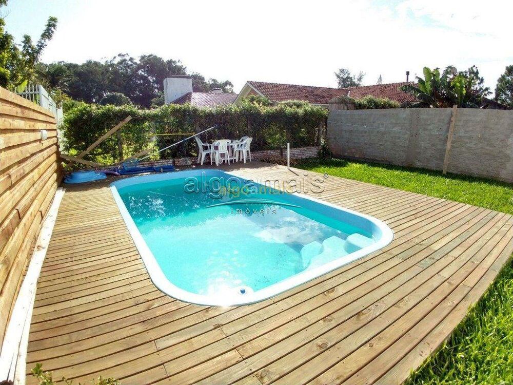 Casa, 4 quartos, 180 m² - Foto 1
