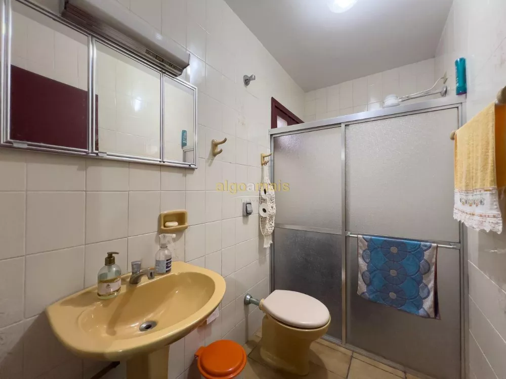 Casa, 4 quartos, 190 m² - Foto 4