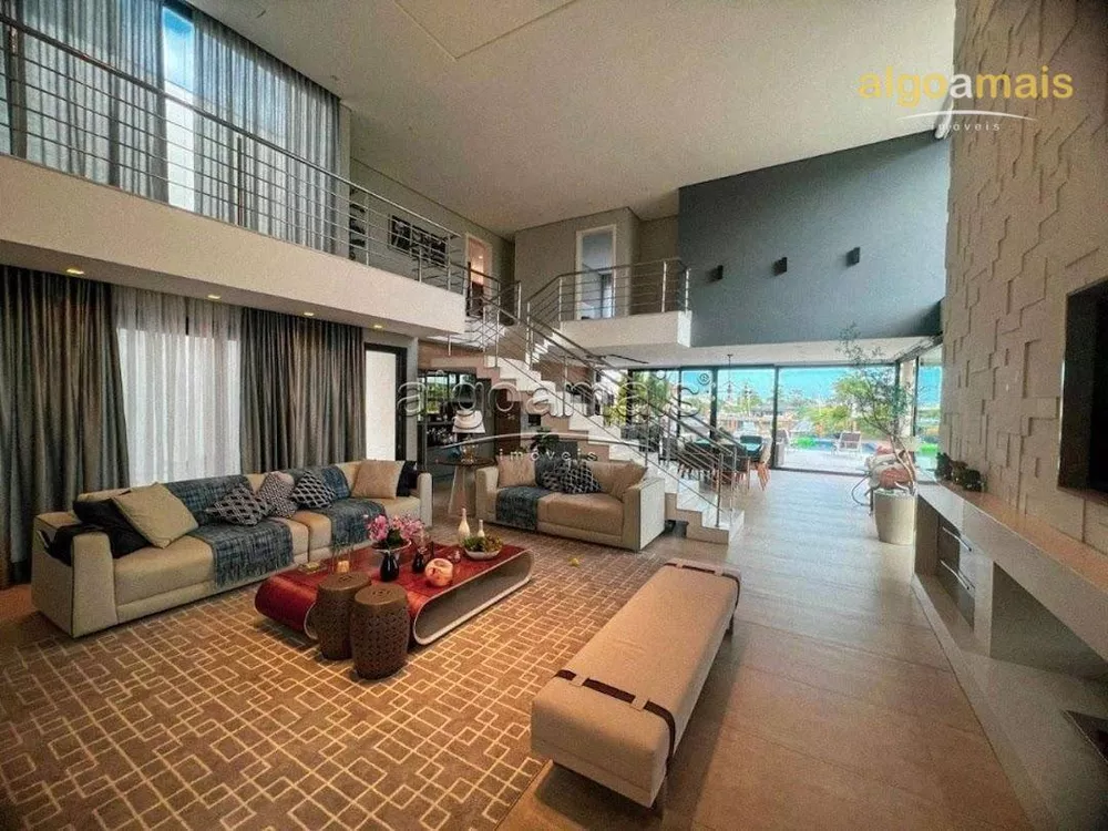 Casa de Condomínio à venda com 6 quartos, 400m² - Foto 5