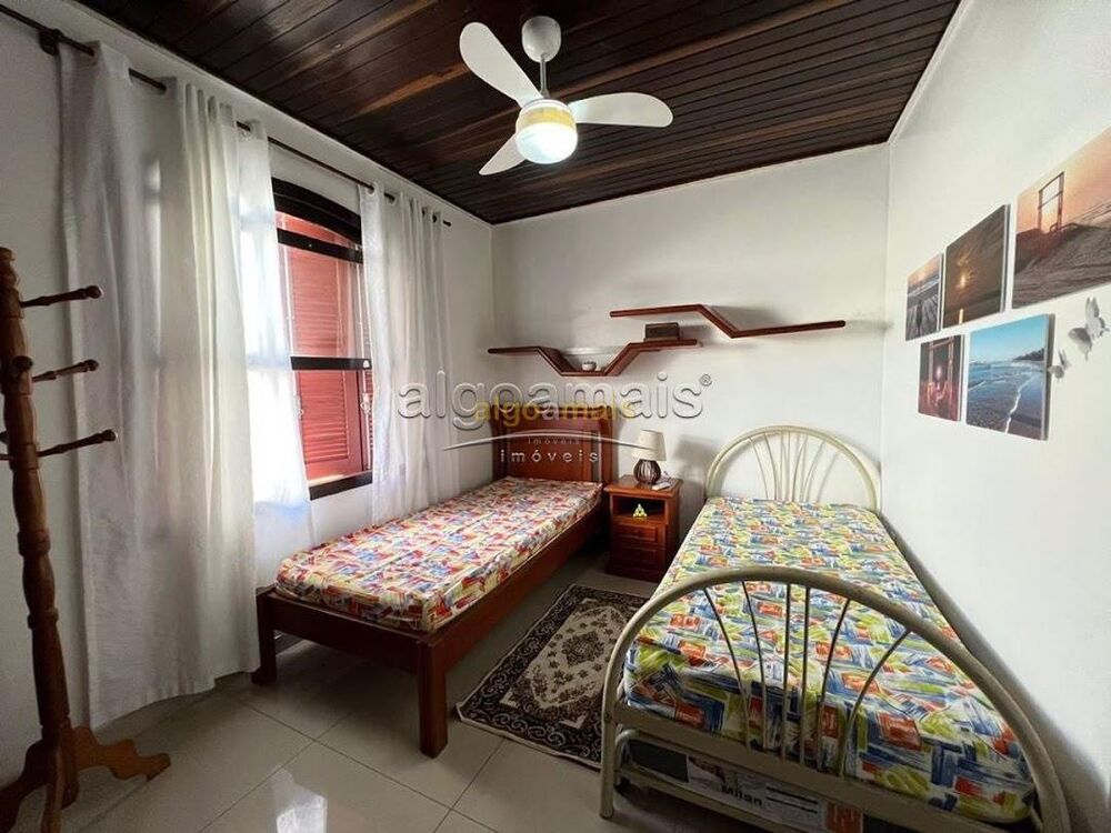 Casa, 3 quartos, 173 m² - Foto 2
