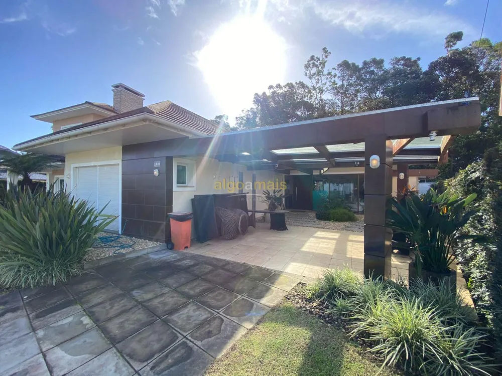 Casa, 5 quartos, 306 m² - Foto 3