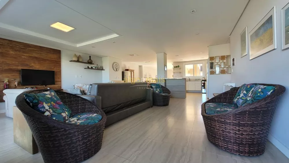 Casa, 6 quartos, 315 m² - Foto 4