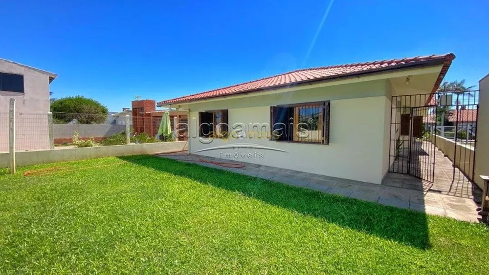 Casa, 3 quartos, 174 m² - Foto 1