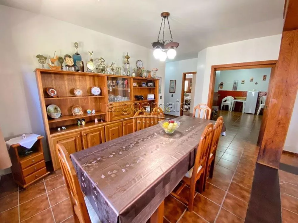 Casa, 3 quartos, 174 m² - Foto 2