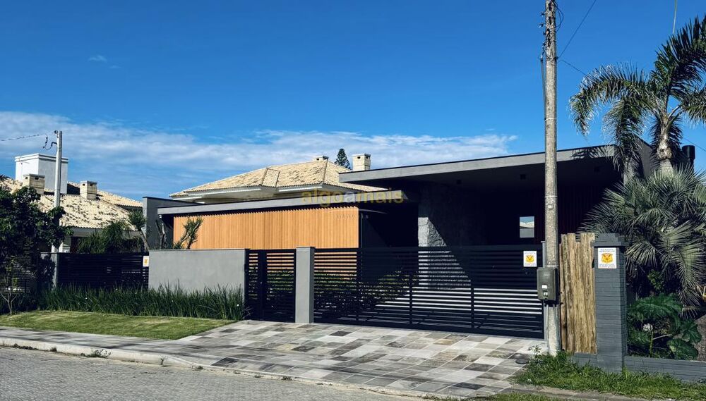 Casa à venda com 4 quartos, 369m² - Foto 4