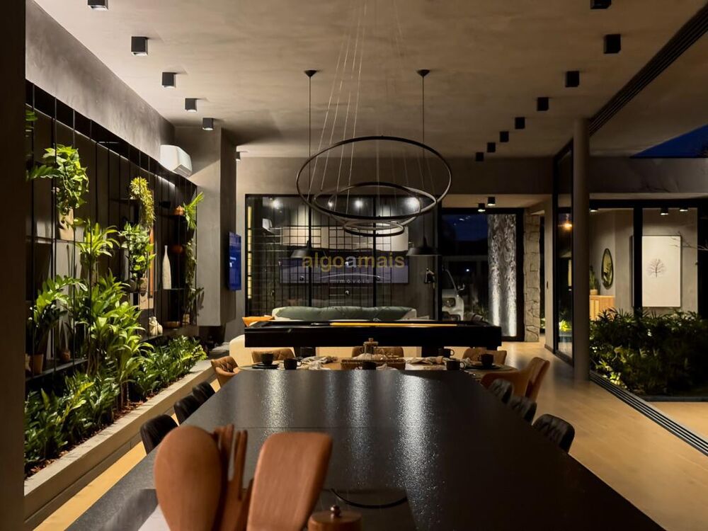 Casa à venda com 4 quartos, 369m² - Foto 35