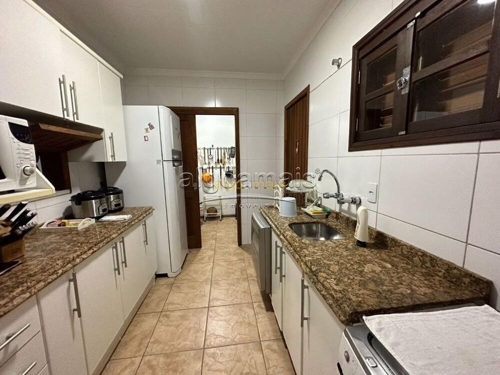 Casa de Condomínio à venda com 5 quartos, 365m² - Foto 17