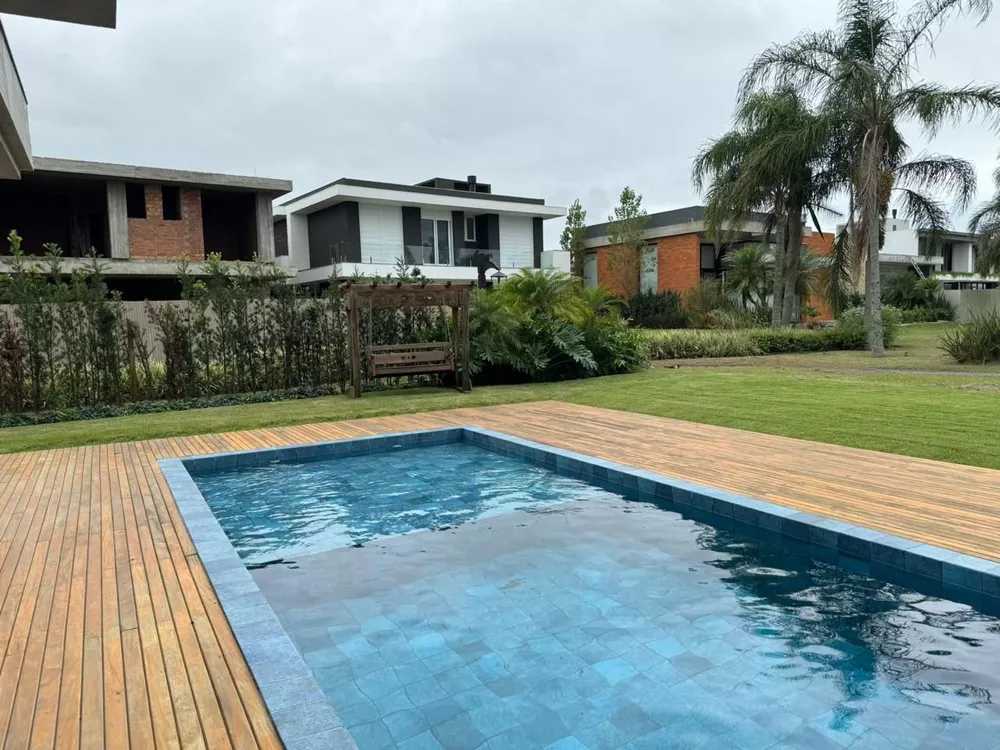 Casa de Condomínio à venda com 5 quartos, 338m² - Foto 6