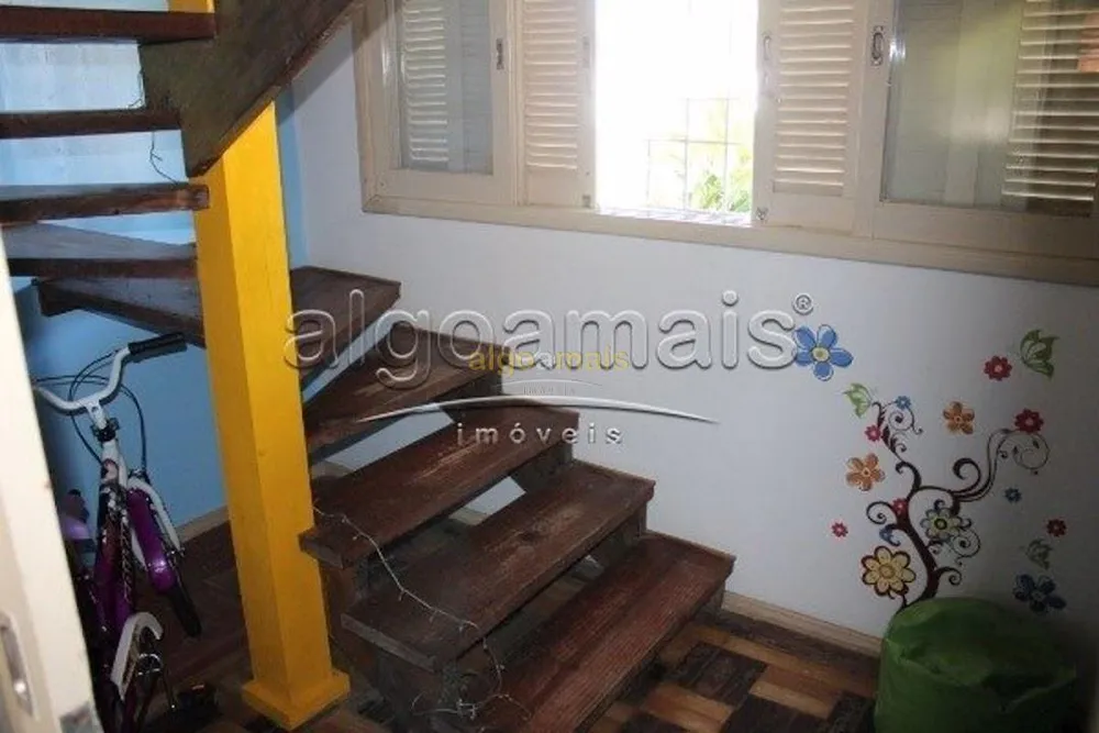 Casa, 7 quartos, 167 m² - Foto 1