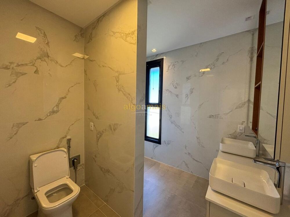 Casa de Condomínio à venda com 4 quartos, 220m² - Foto 16