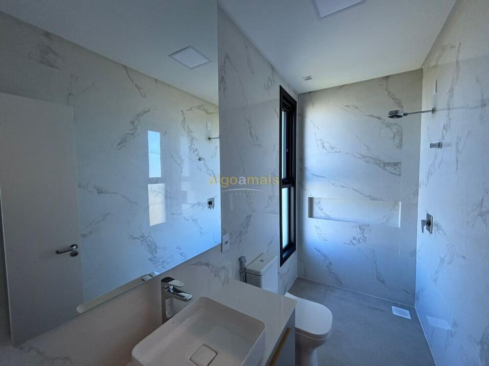 Casa de Condomínio à venda com 4 quartos, 220m² - Foto 23