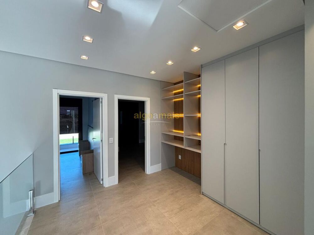 Casa de Condomínio à venda com 4 quartos, 220m² - Foto 24