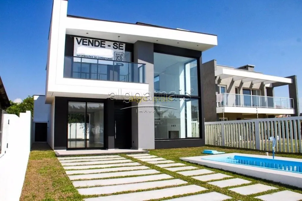 Casa, 4 quartos, 176 m² - Foto 1