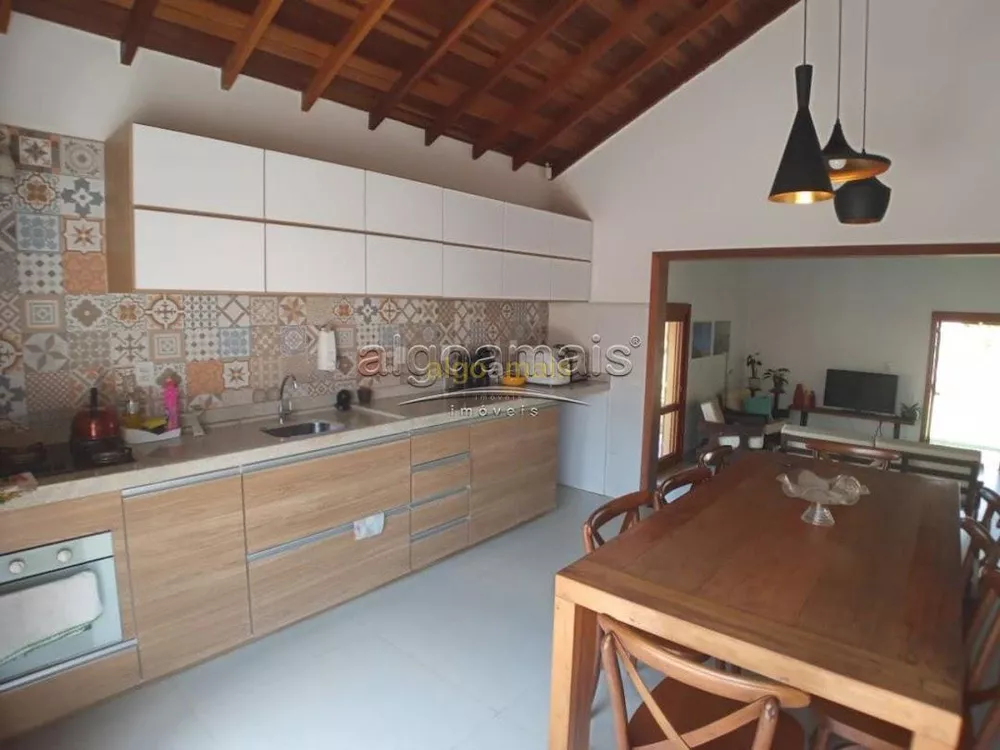 Casa, 6 quartos, 259 m² - Foto 5