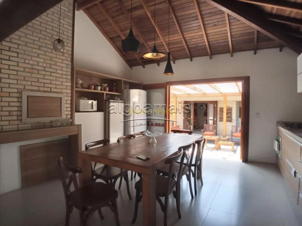Casa, 6 quartos, 259 m² - Foto 7