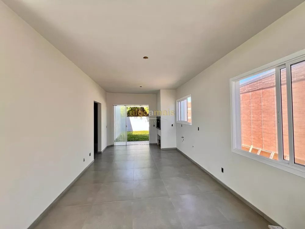 Casa, 3 quartos, 185 m² - Foto 2