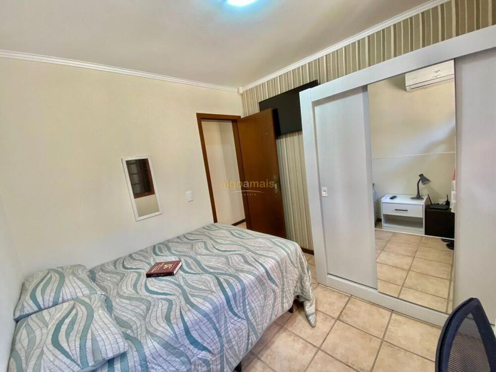 Apartamento, 3 quartos, 130 m² - Foto 2
