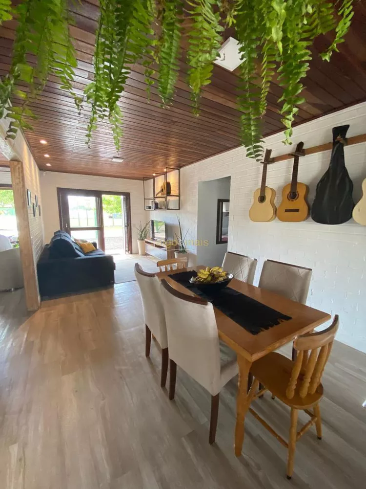 Casa, 3 quartos, 130 m² - Foto 1
