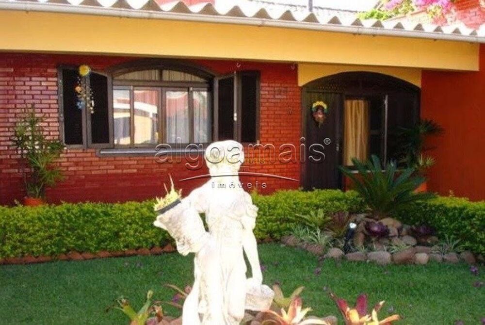 Casa, 3 quartos, 200 m² - Foto 1