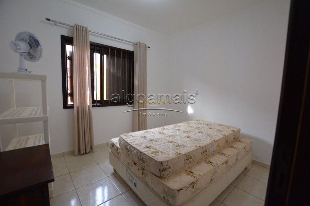 Casa, 3 quartos, 153 m² - Foto 3