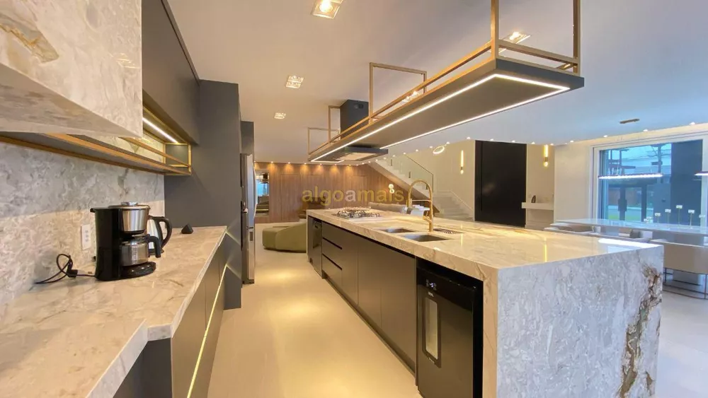 Casa, 5 quartos, 396 m² - Foto 3