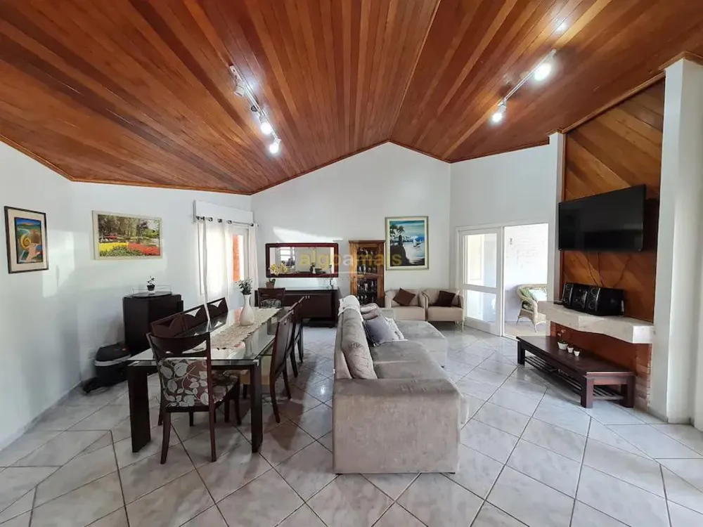 Casa, 4 quartos, 156 m² - Foto 1