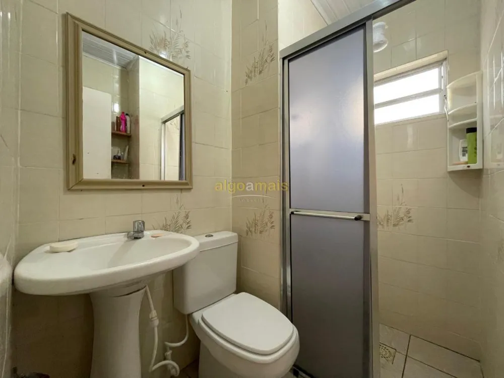 Casa, 3 quartos, 169 m² - Foto 3