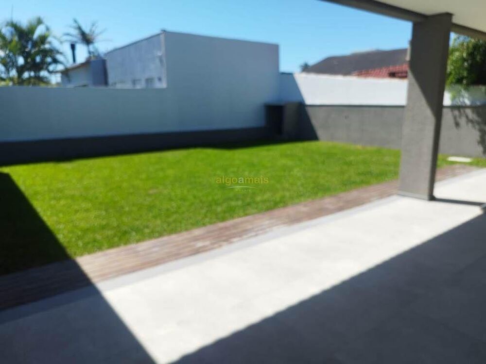 Casa, 4 quartos, 220 m² - Foto 4