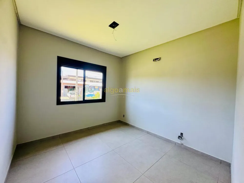 Casa, 3 quartos, 151 m² - Foto 1