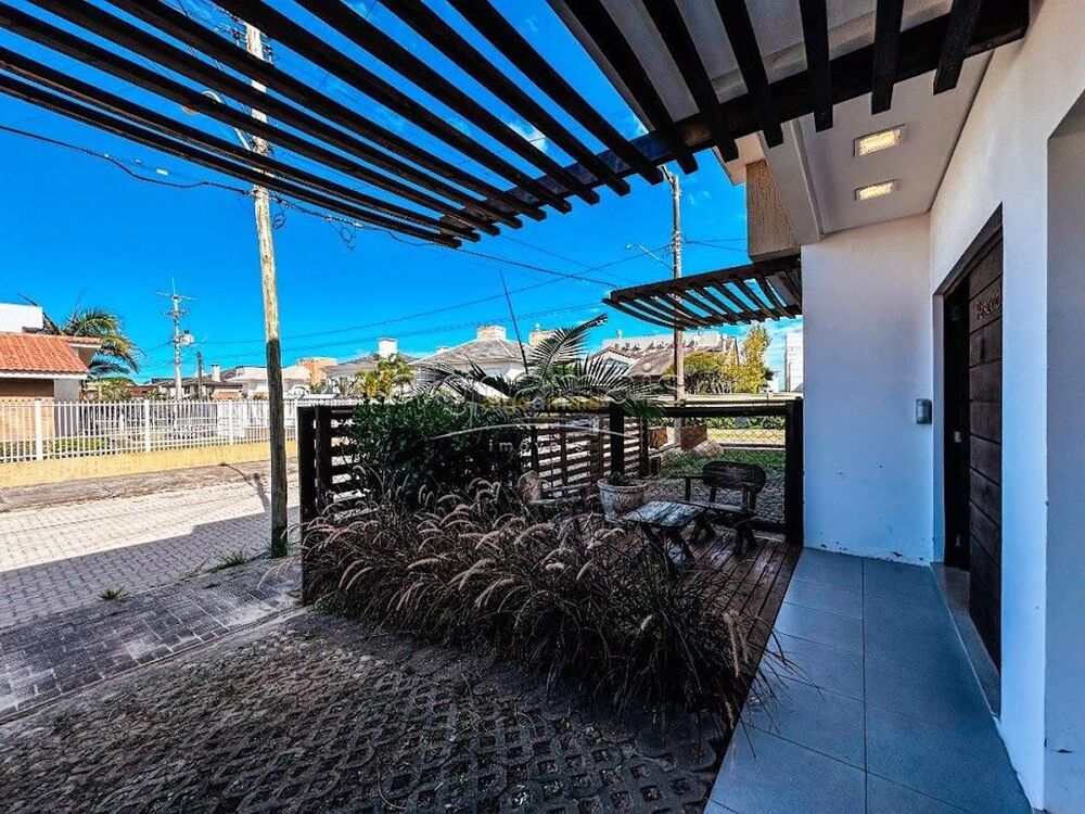 Casa, 3 quartos, 84 m² - Foto 1
