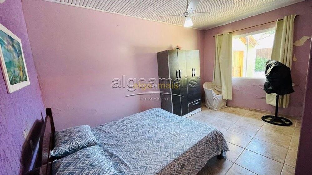 Casa à venda com 5 quartos, 180m² - Foto 17